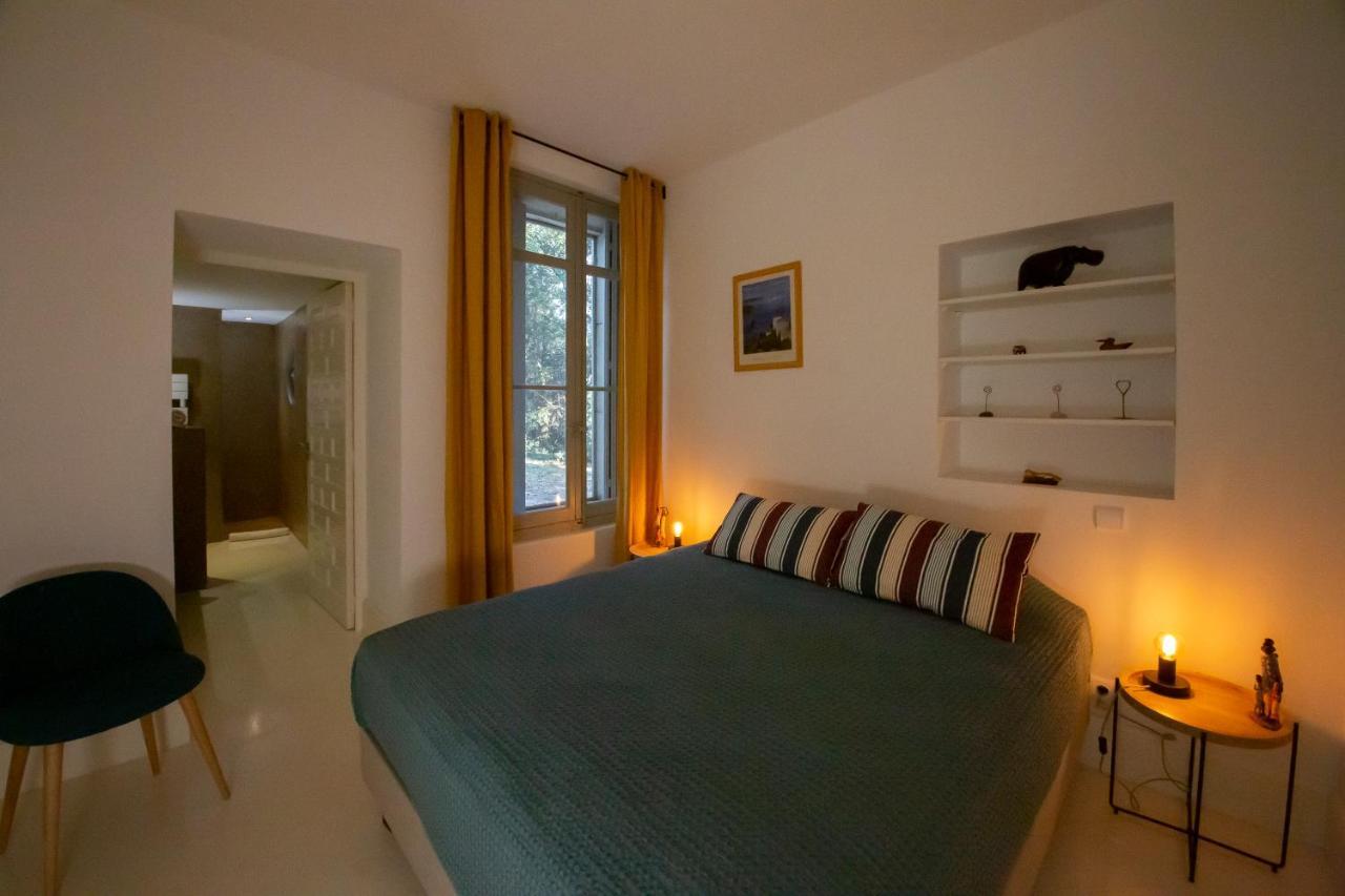 Вілла Mas Des Becasses, En Provence - 22 Personnes Арль Екстер'єр фото